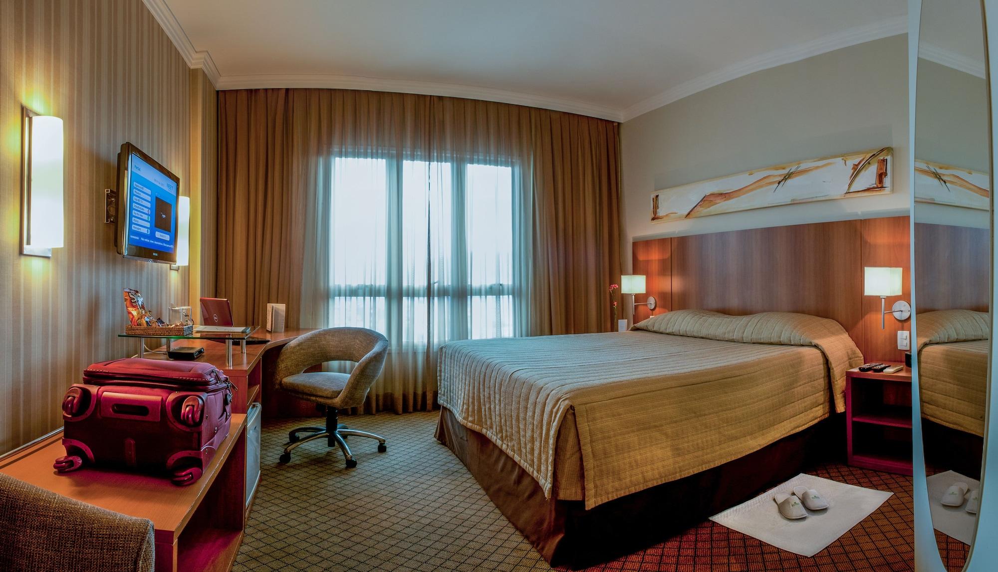 Bourbon Convention Hotel จอยวิลล์ ภายนอก รูปภาพ