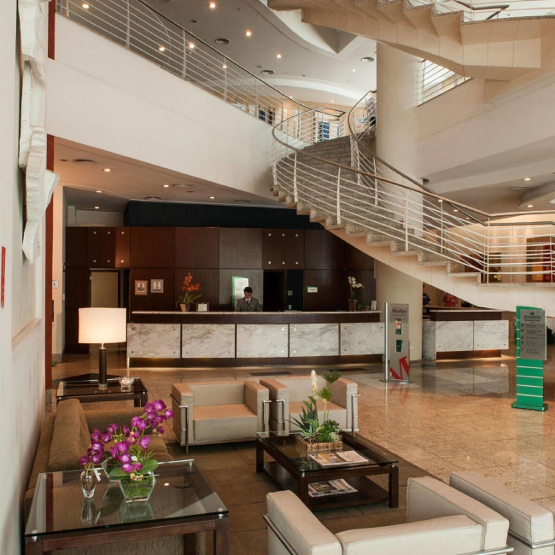 Bourbon Convention Hotel จอยวิลล์ ภายนอก รูปภาพ