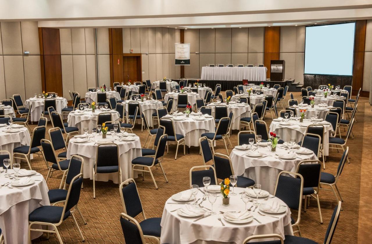 Bourbon Convention Hotel จอยวิลล์ ภายนอก รูปภาพ