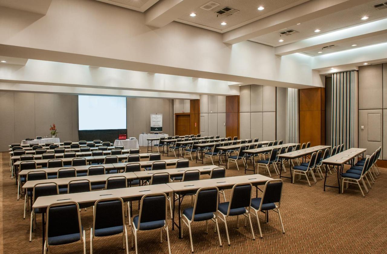 Bourbon Convention Hotel จอยวิลล์ ภายนอก รูปภาพ