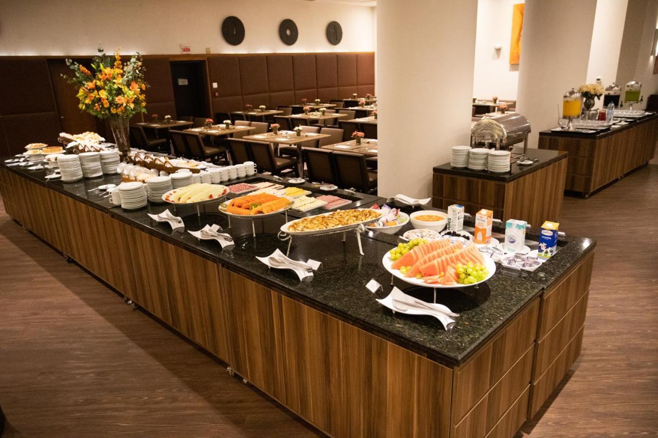 Bourbon Convention Hotel จอยวิลล์ ภายนอก รูปภาพ